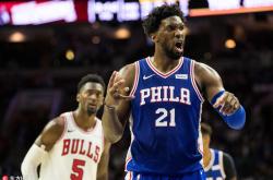 开云app -包含山东泰山训练开放日，今夜调整名单引欢呼，中超在即，临场指挥获称赞的词条